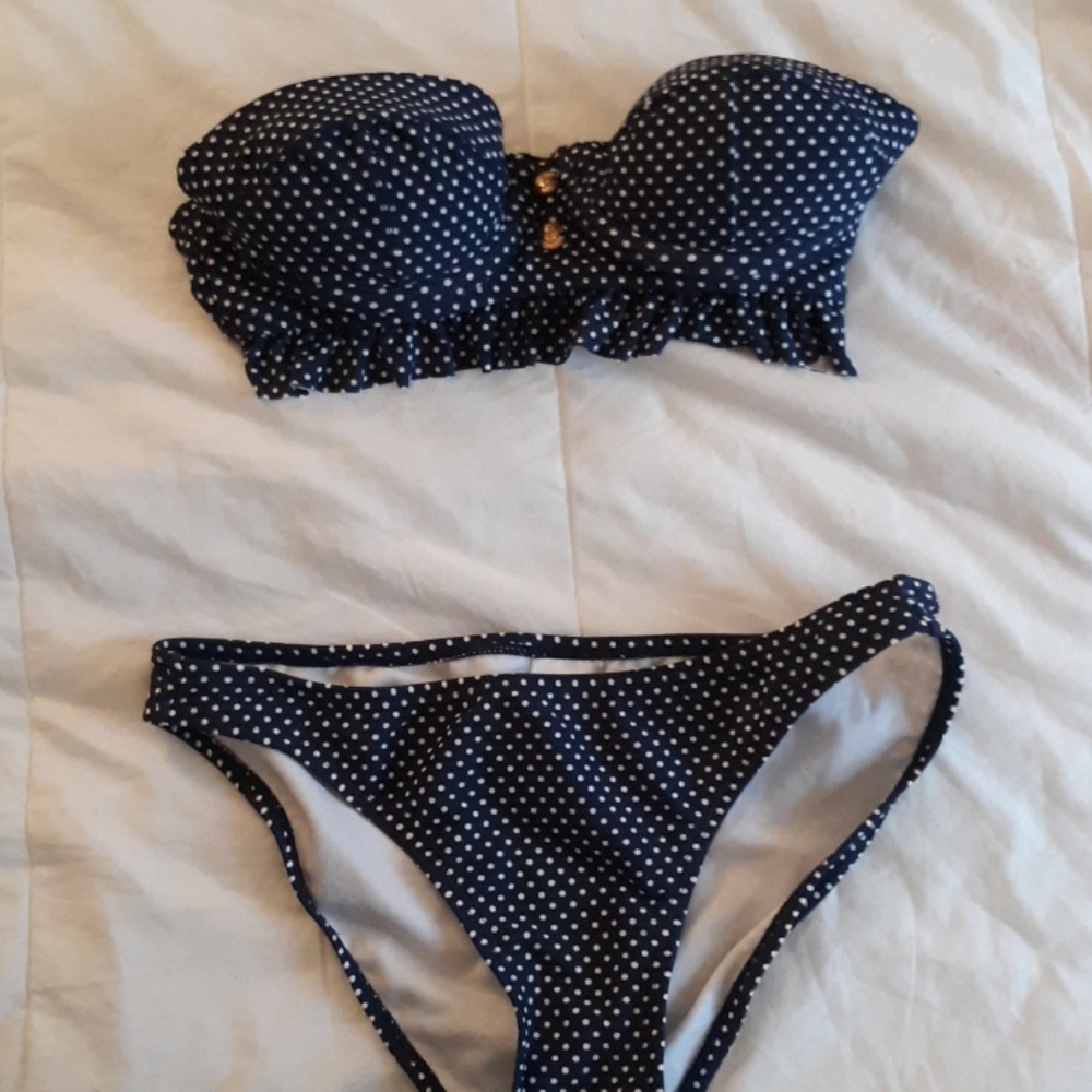 Bathing suit - Picture 4 of 4